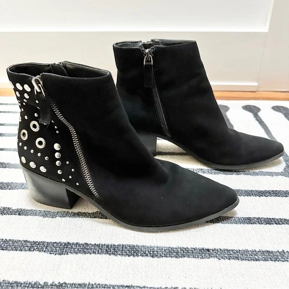 TAHARI Rachel Suede Ankle Bootie - Picture 2 of 9